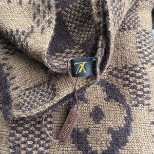 Louis Vuitton Men's Sweater in Brown and Gray